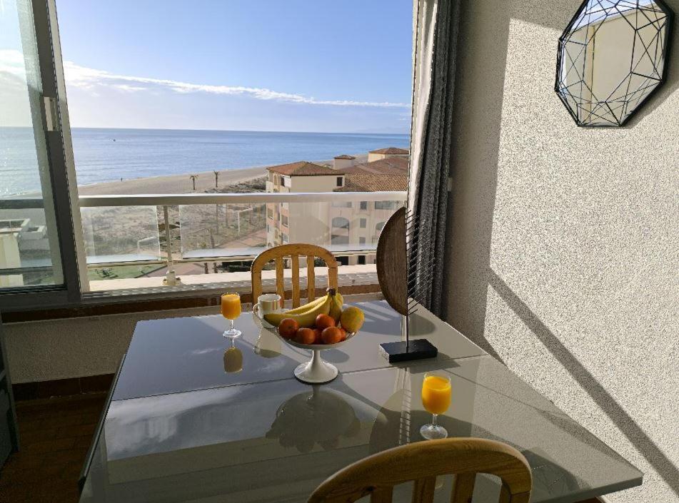 Appartement De Vacances - Splendide Vue Sur Mer, Parking Prive Le Barcarès Eksteriør billede